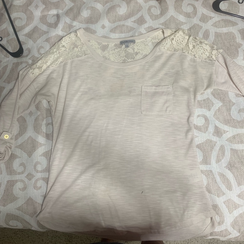 3/4 sleeve shirt